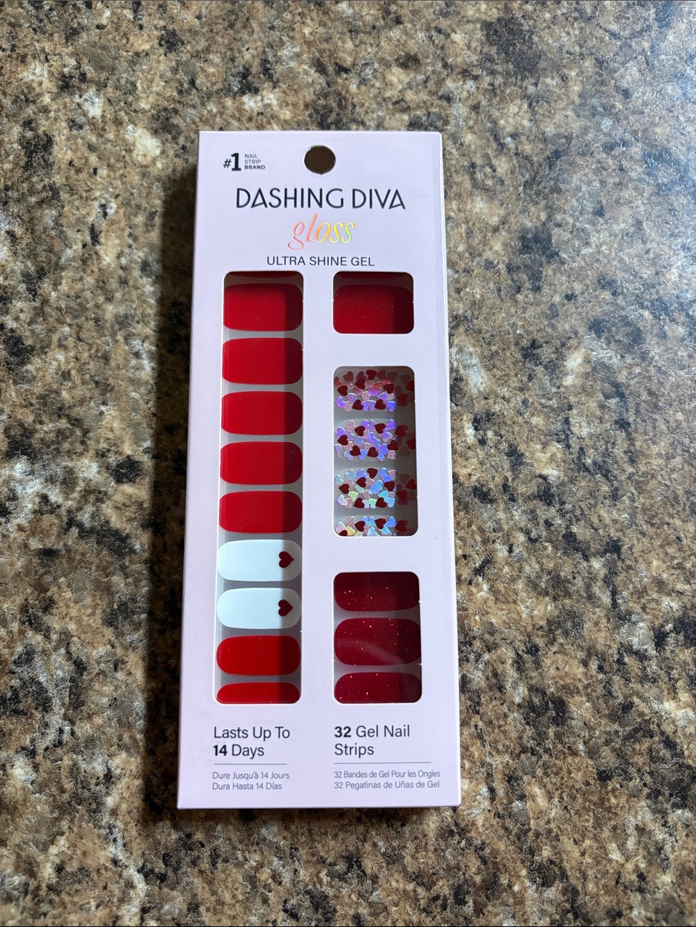 Dashing Diva Gloss Ultra Shine Gel Nail Strips — Red & White